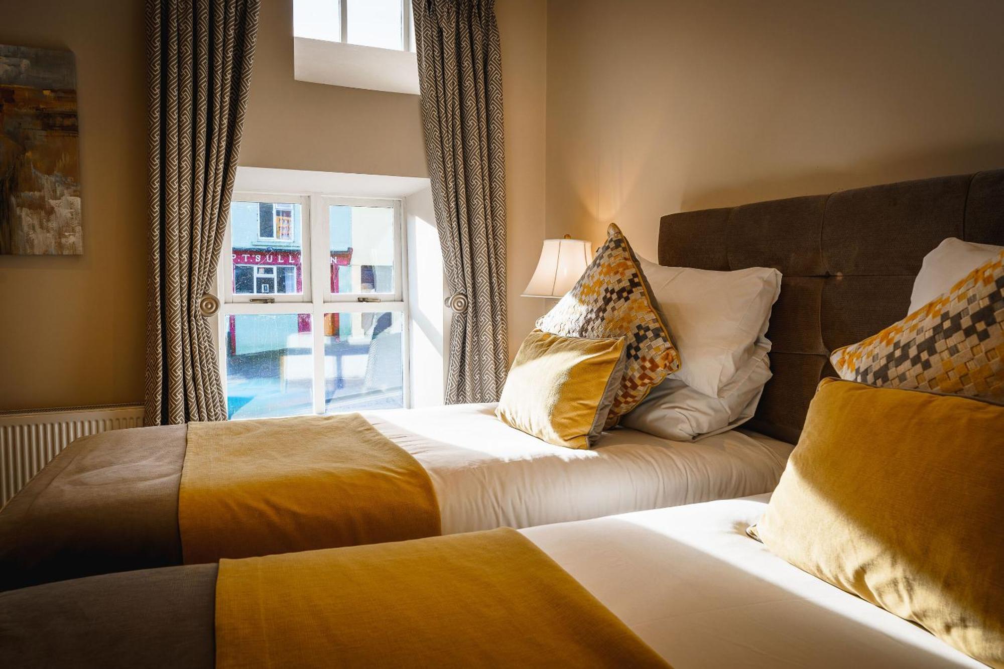 Kingston'S Townhouse Hotel Killorglin Szoba fotó